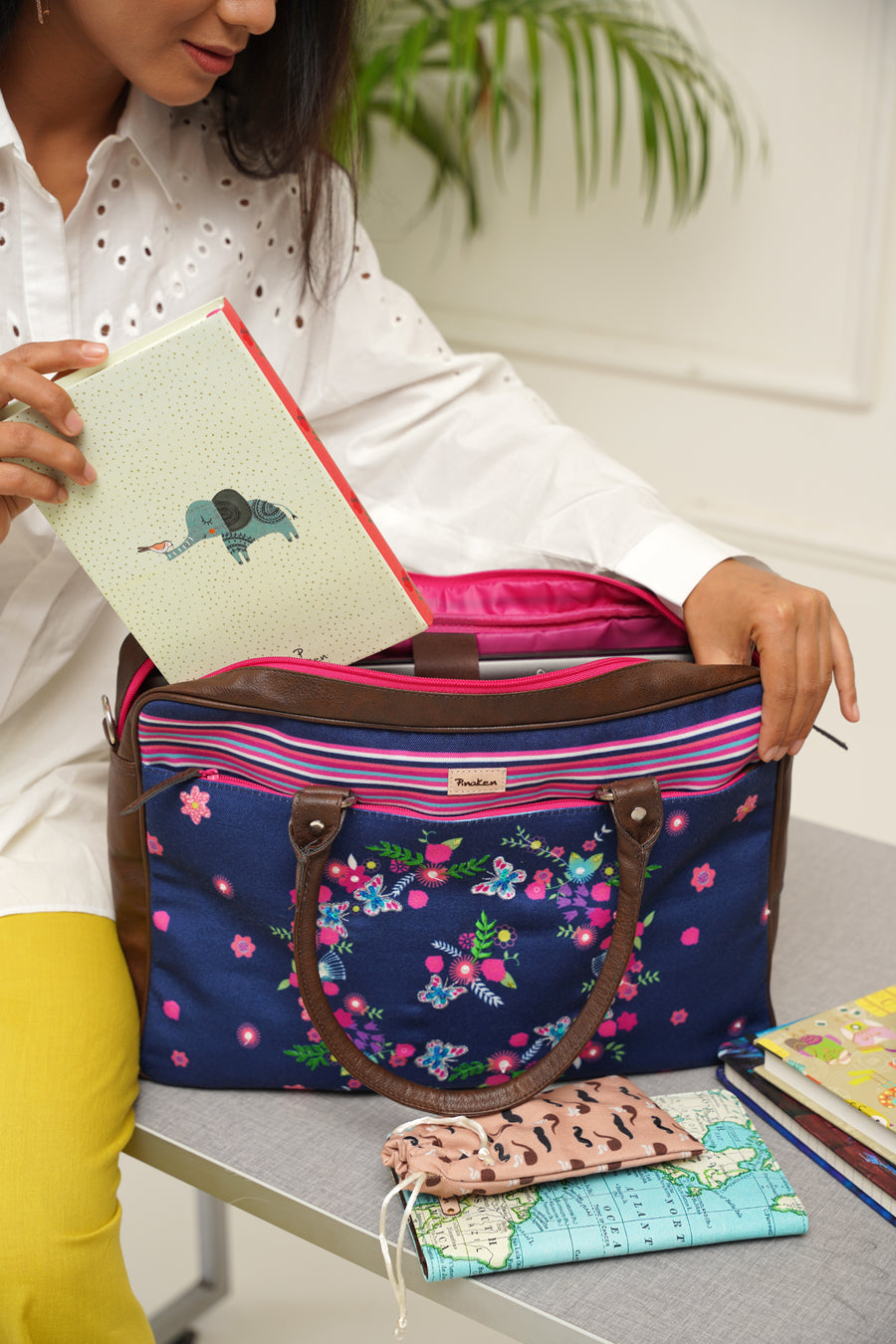 Butterfly Bloom Laptop Bag 15"