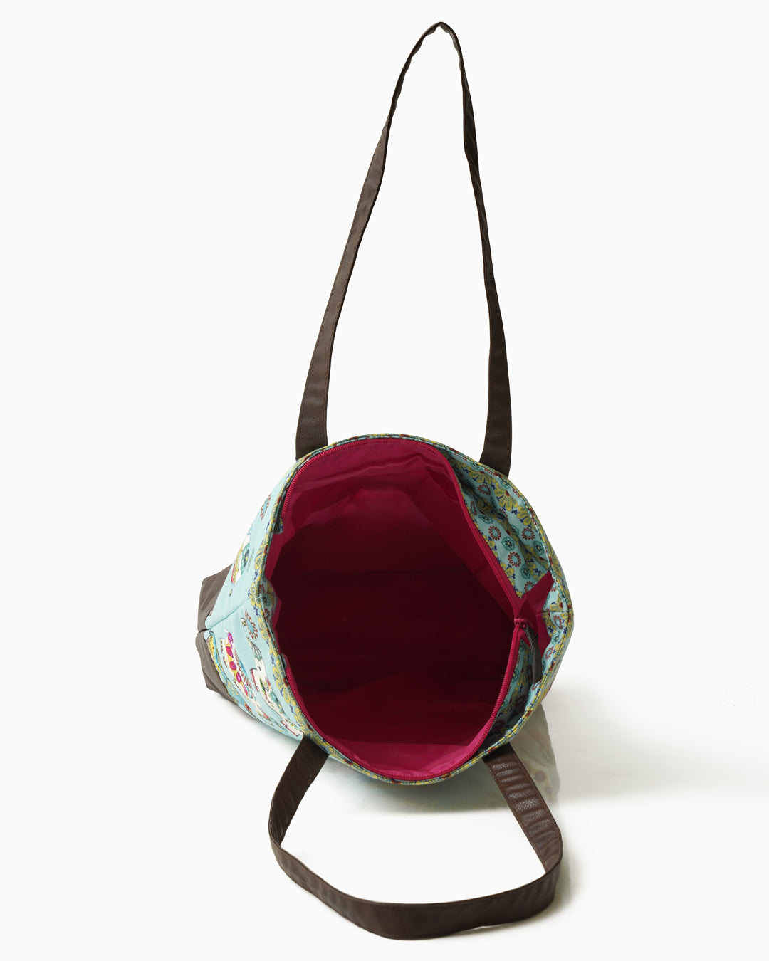 JUMBO TRUNK SHOULDER TOTE BAG WITH VEGAN LEATHER